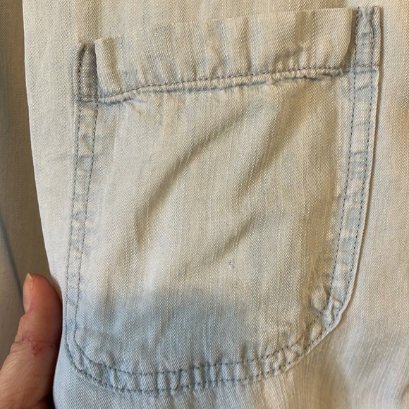 Rails women’s chambray top - Picture 4 of 4